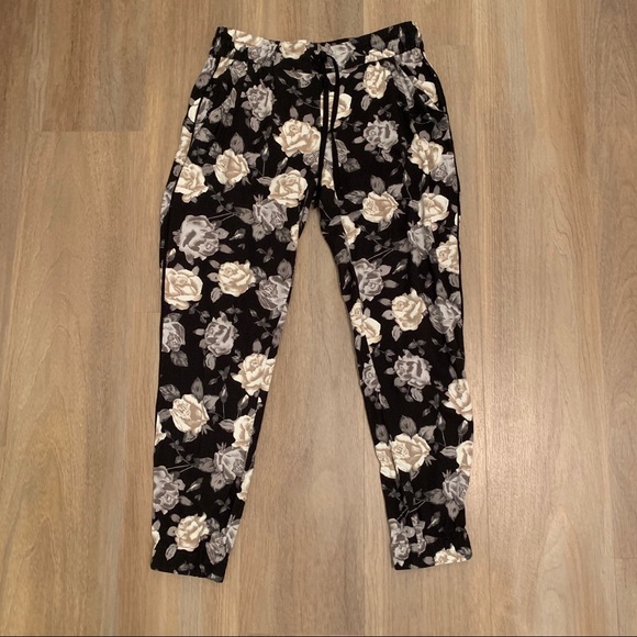 Talula floral dress pants - Picture 1 of 3